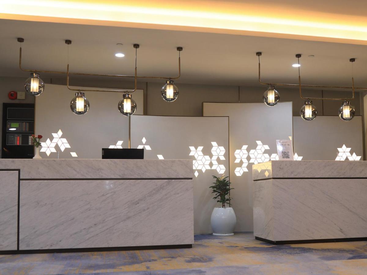 Skylight In-Terminal Hotel Адис Абеба Екстериор снимка